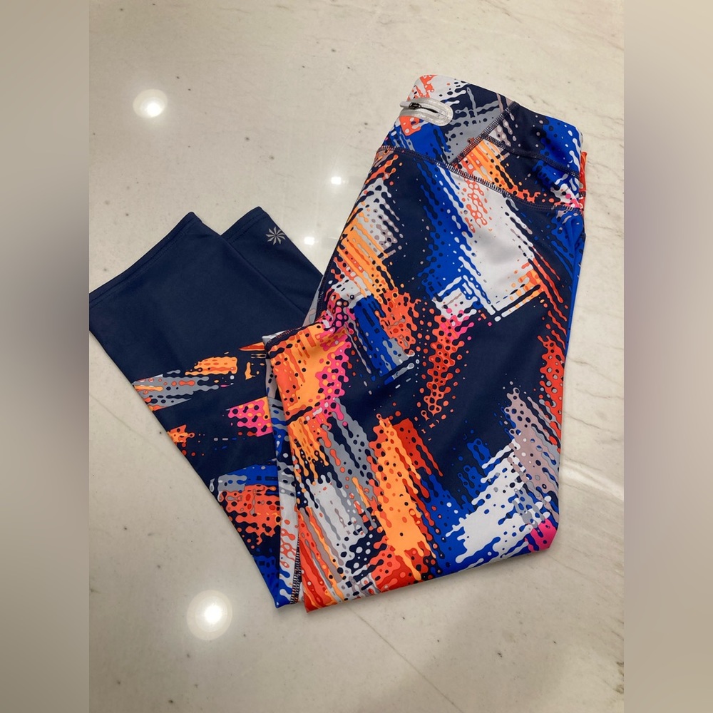 Athleta Sonar Capri Leggings Size Medium